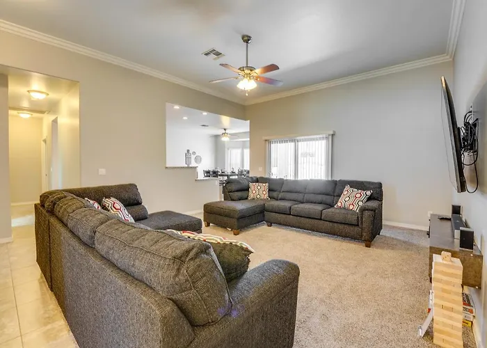 Beautiful Bullhead W/ Yard! * Bullhead City