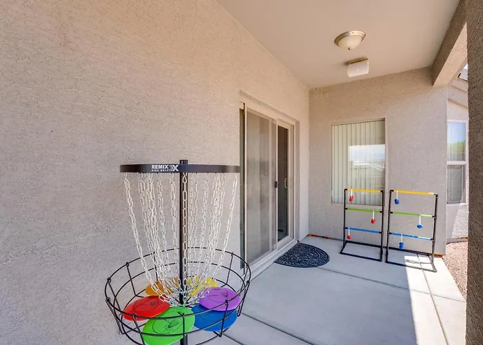 Beautiful Bullhead W/ Yard! * Bullhead City